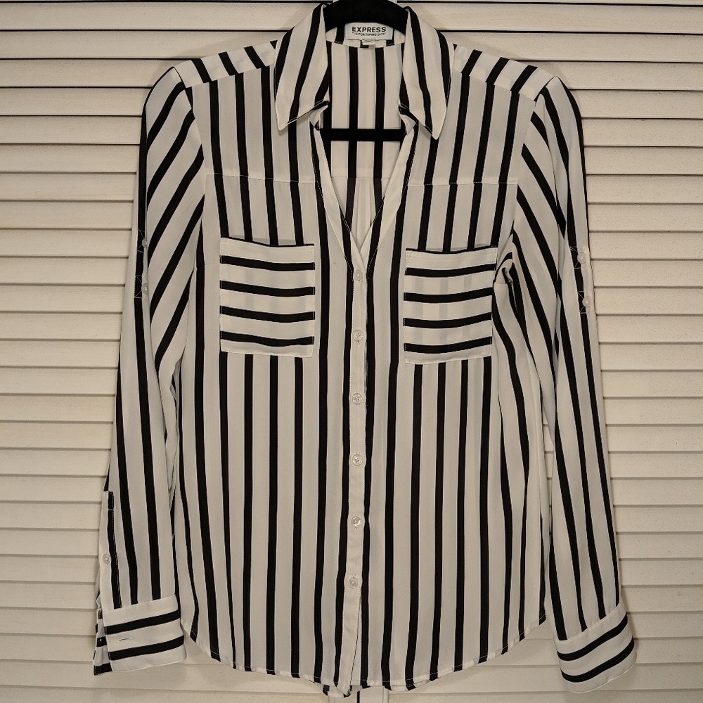 Express Portfino Button Up Blouse